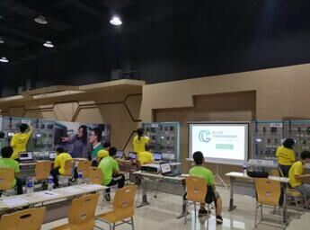 我校學(xué)子斬獲“西門子杯”中國(guó)智能挑戰(zhàn)賽全國(guó)總決賽網(wǎng)絡(luò)信息技術(shù)開發(fā)特等獎(jiǎng)